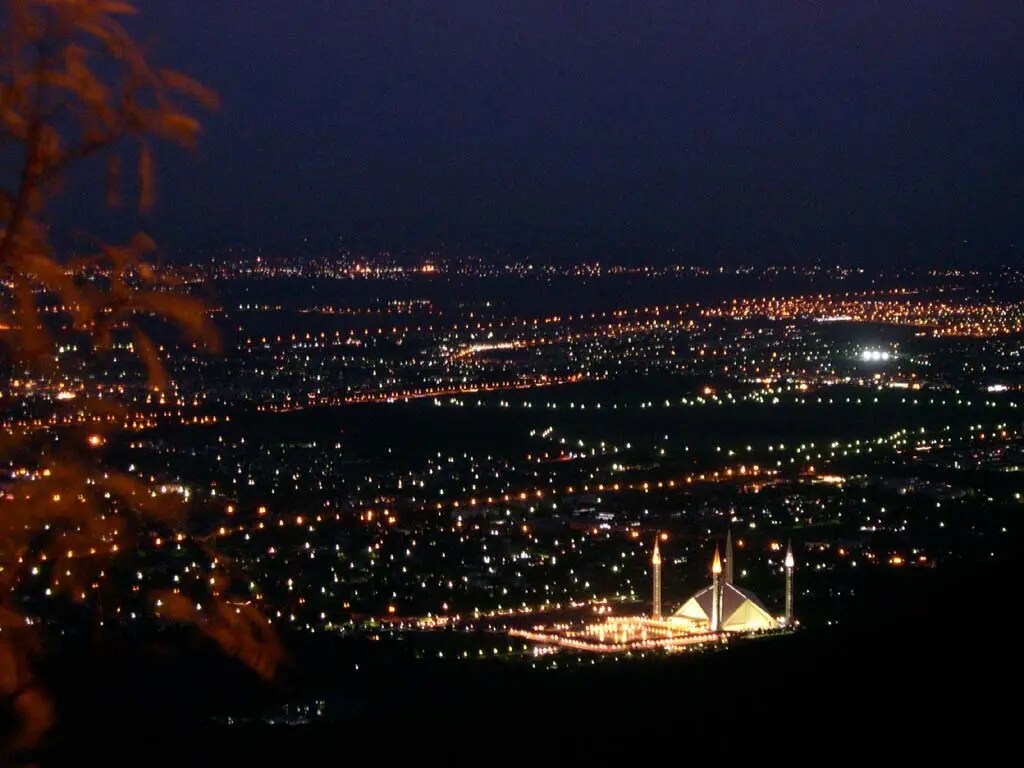 Islamabad city at night with Faisal Mosque
